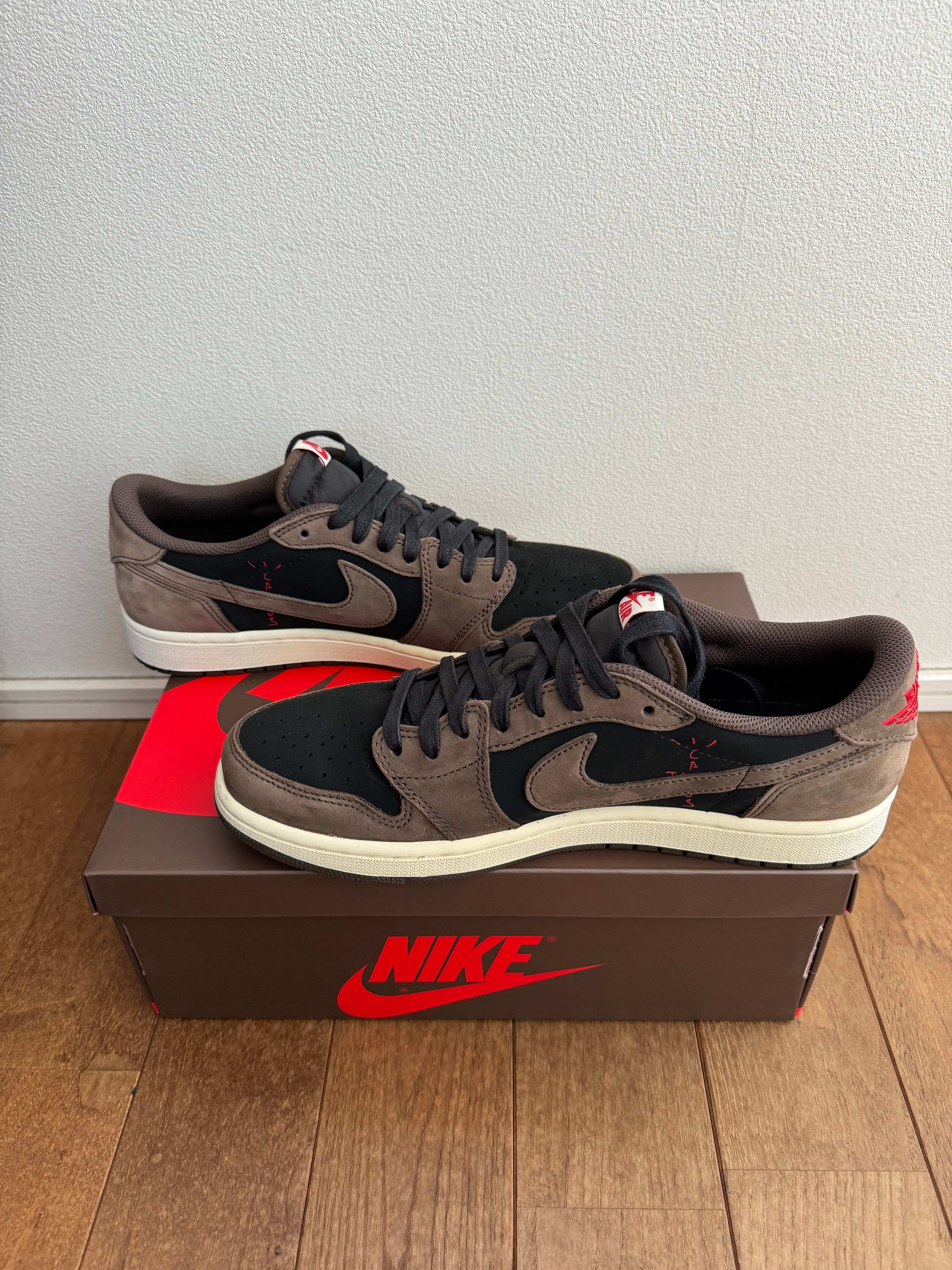 Travis Scott × Nike Air Jordan 1 Low OG SP-T "Black/Dark Mocha"