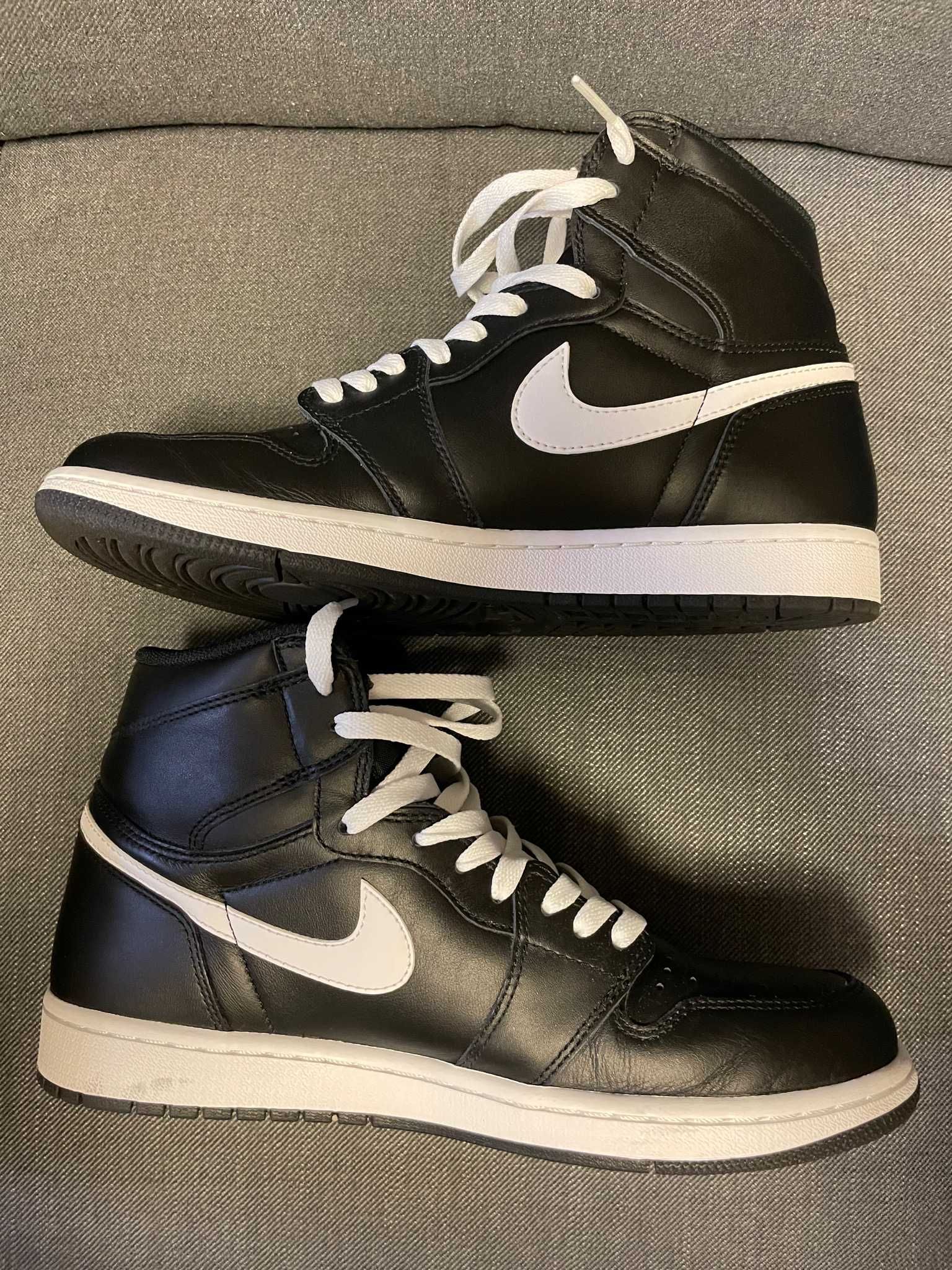 Nike Air Jordan 1 Retro High "Yin Yang Black"