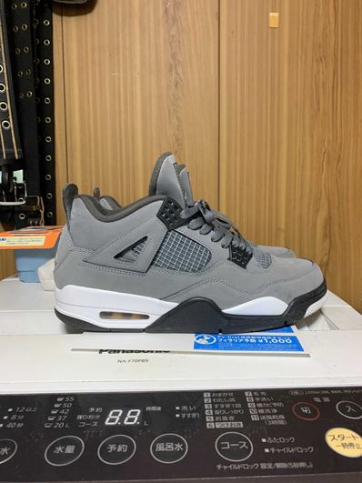 Nike Air Jordan 4 "Cool Grey"