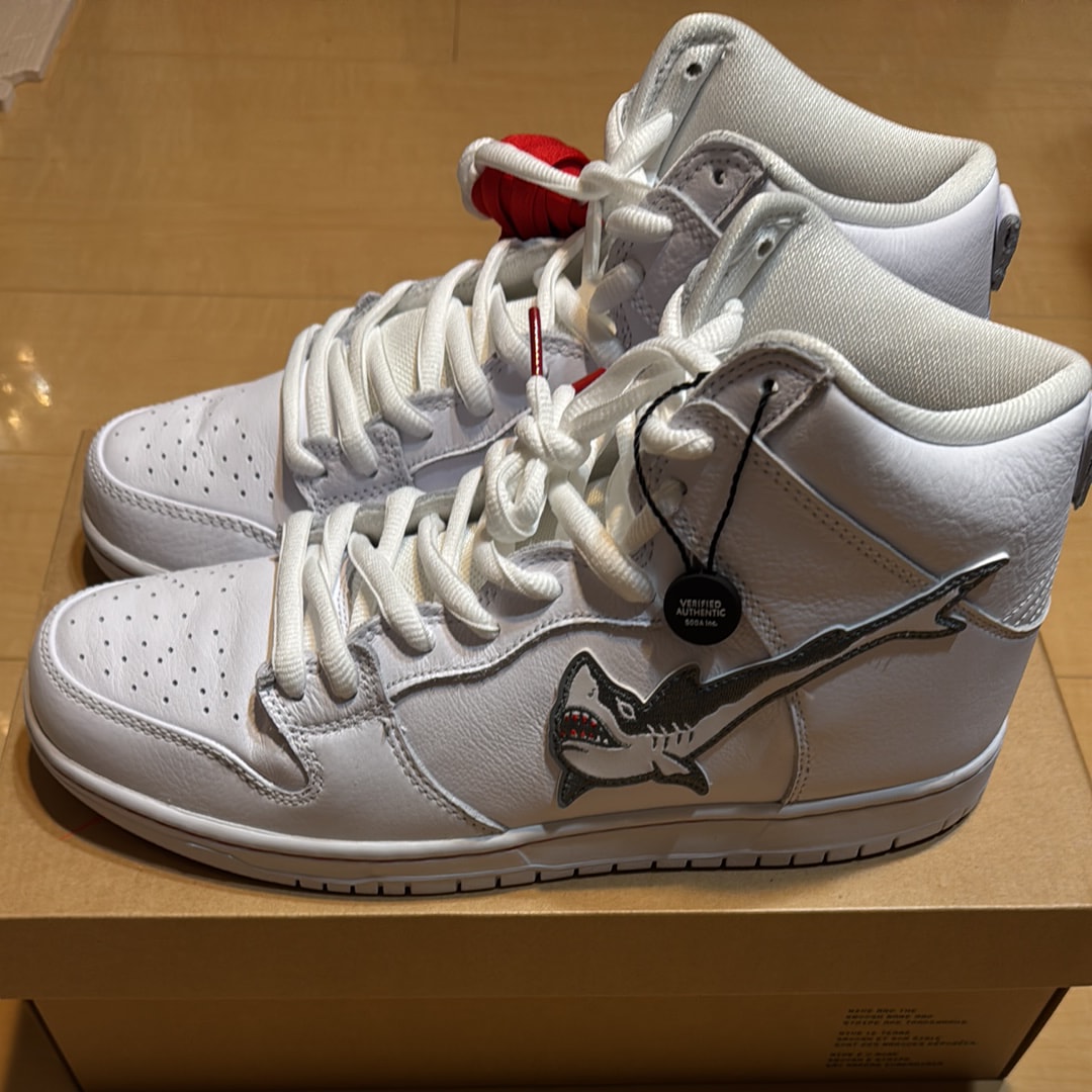 Oski x Nike SB Dunk High "Great White Shark"