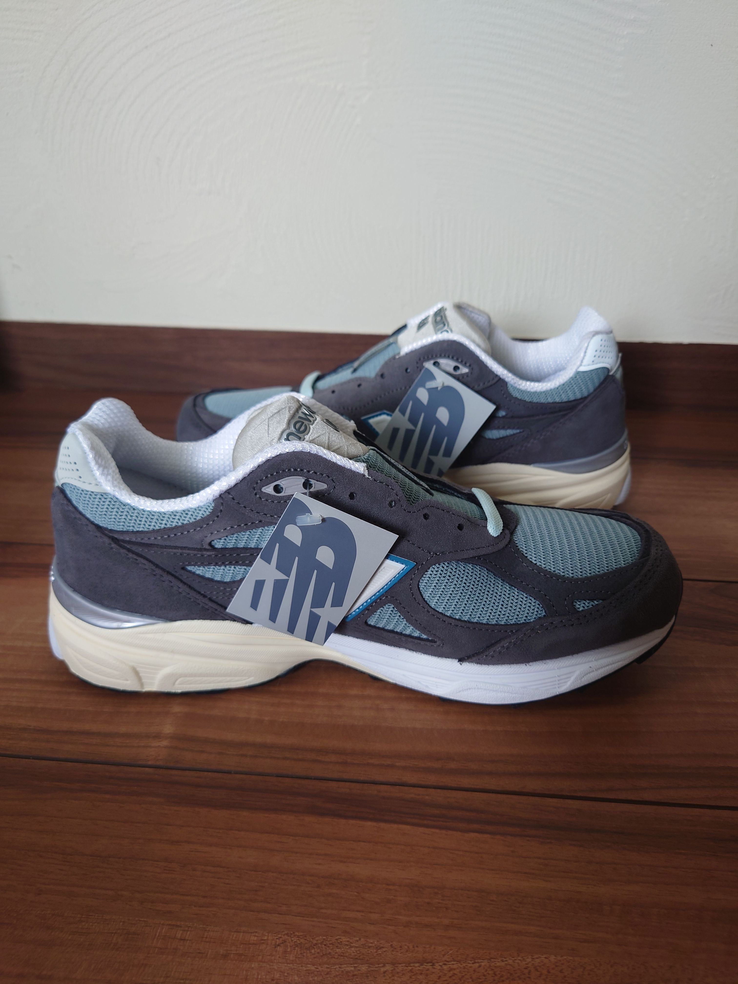 KITH × New Balance 990V3 "Steel Blue"