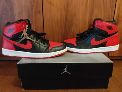 Nike Air Jordan 1 Retro High "Black Varsity Red/Bred"(2001)