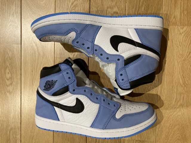 Nike Air Jordan 1 High OG "University Blue"