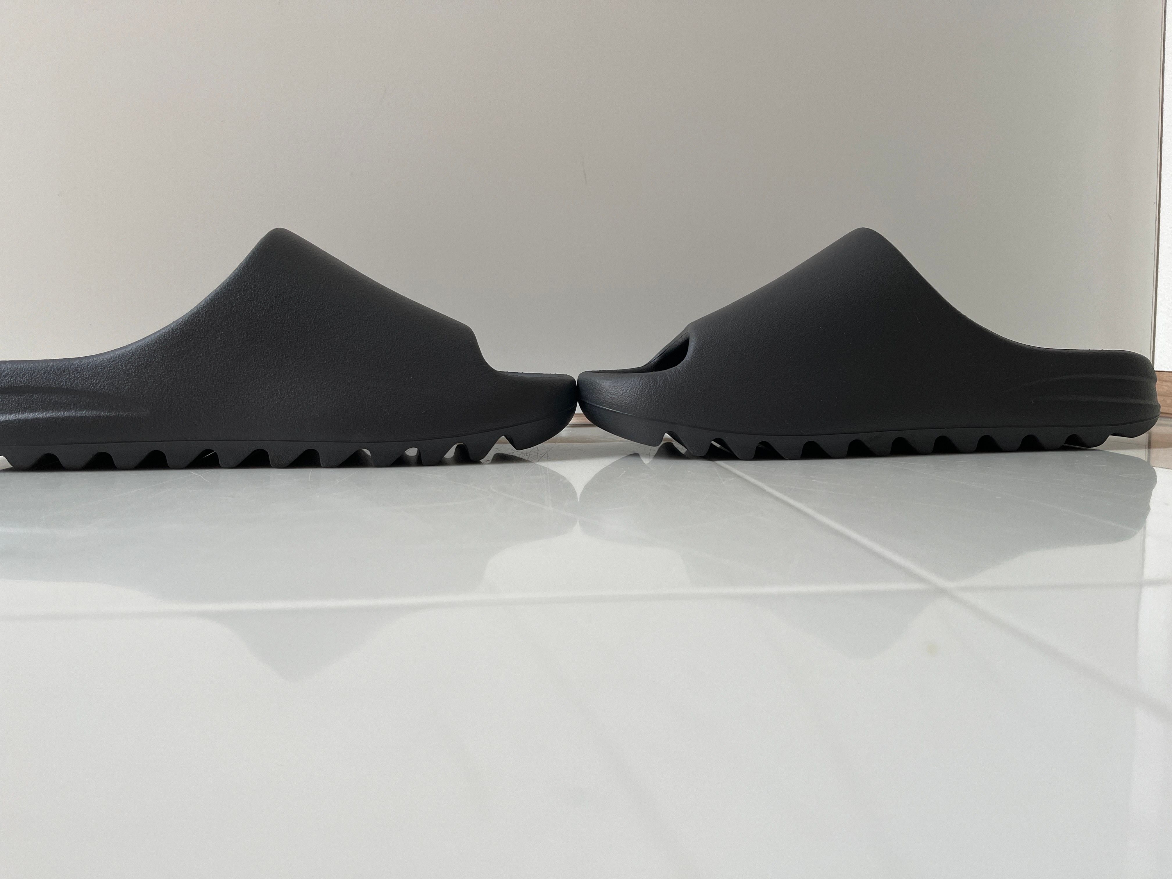 adidas YEEZY Slide "Onyx"