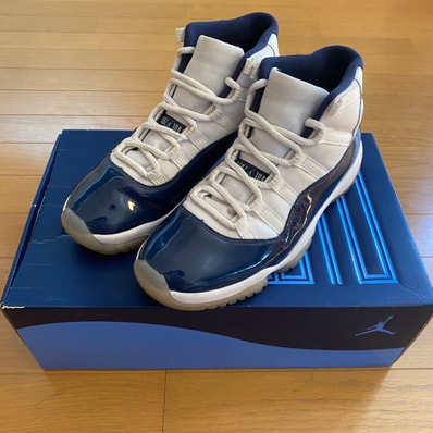 Nike Air Jordan 11 Retro "UNC Win Like 82"