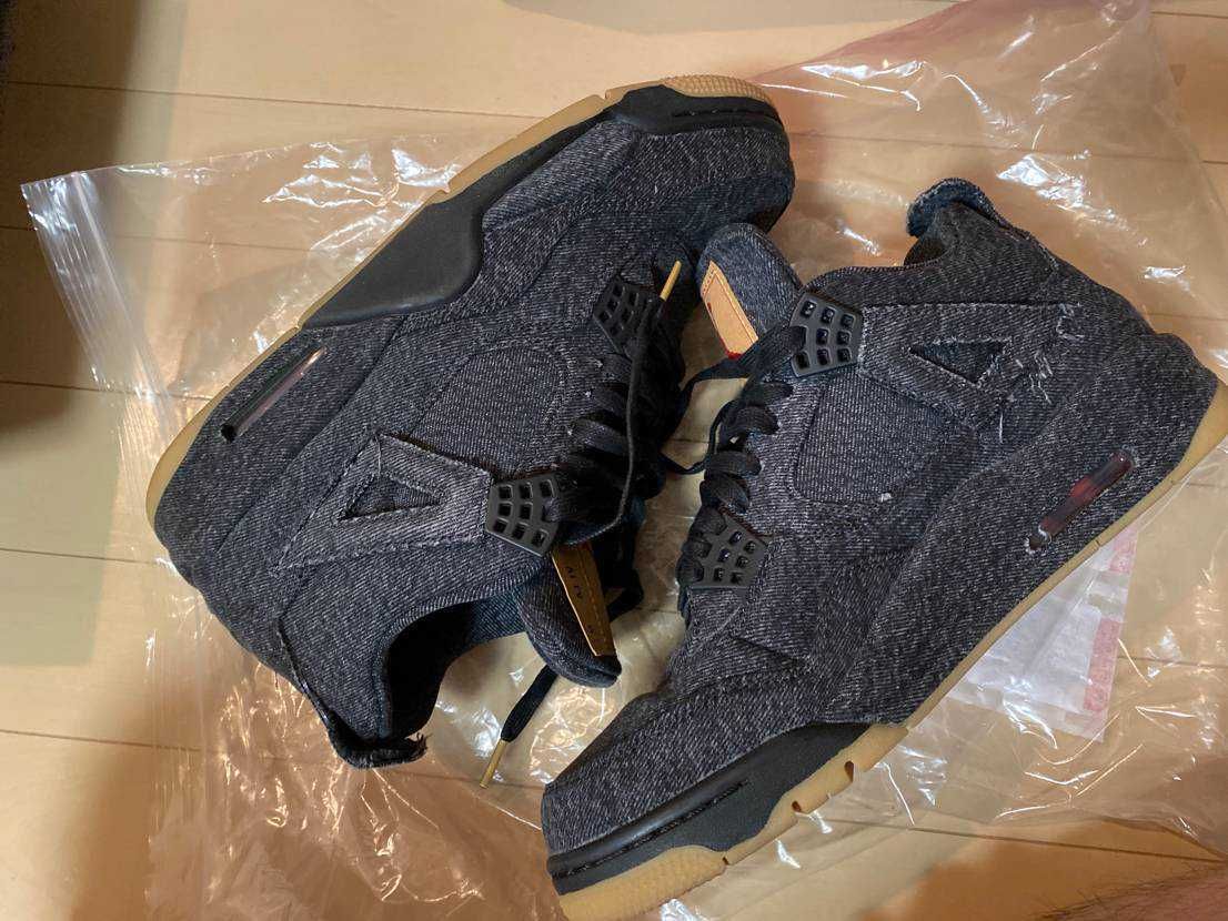 Nike × Levi's Air Jordan 4 "Black Denim" (Tag: ®)