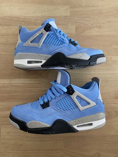 Nike Air Jordan 4 "University Blue"