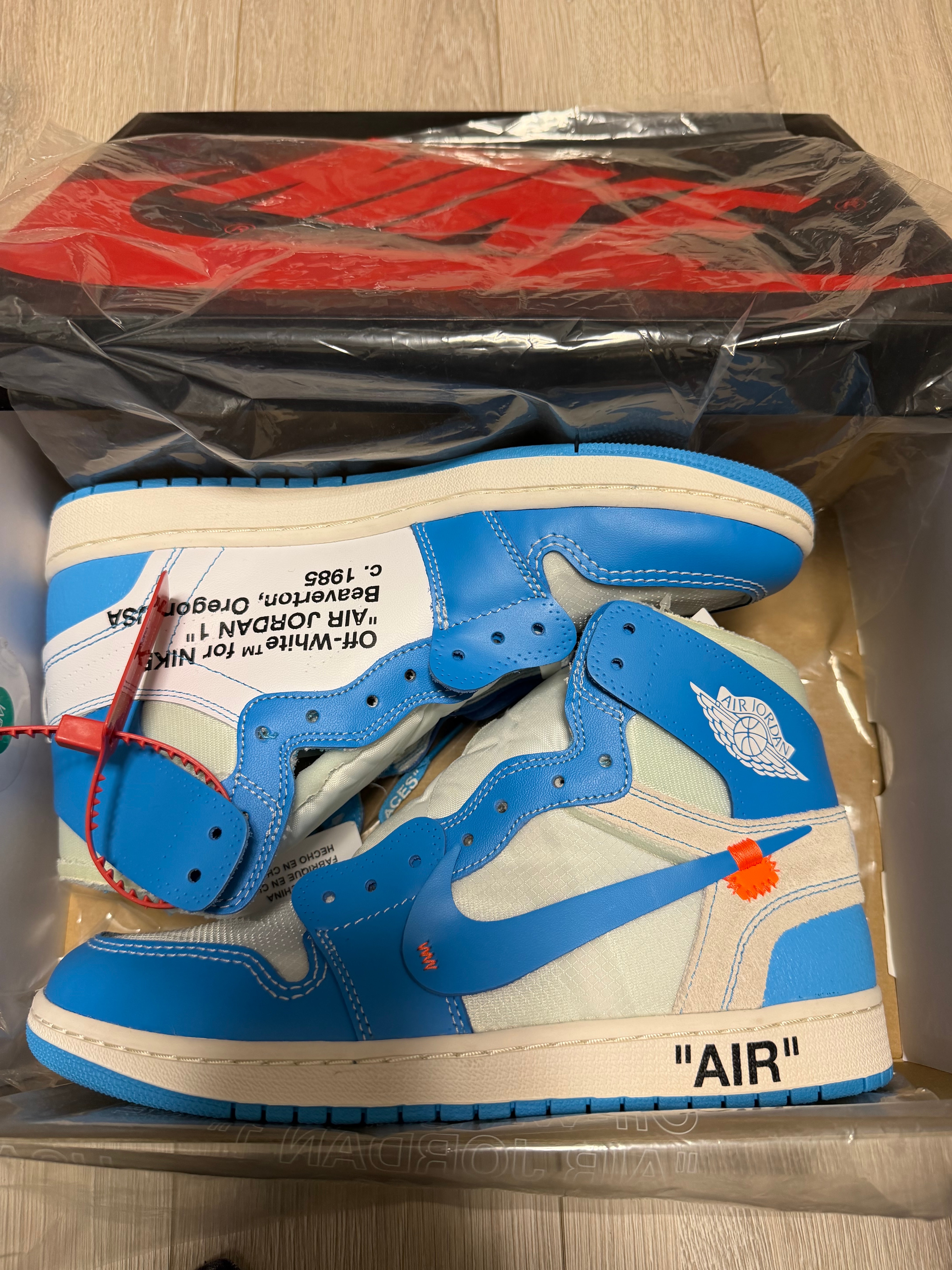 Off-White × Nike Air Jordan 1 High UNC "White/Dark Powder Blue"