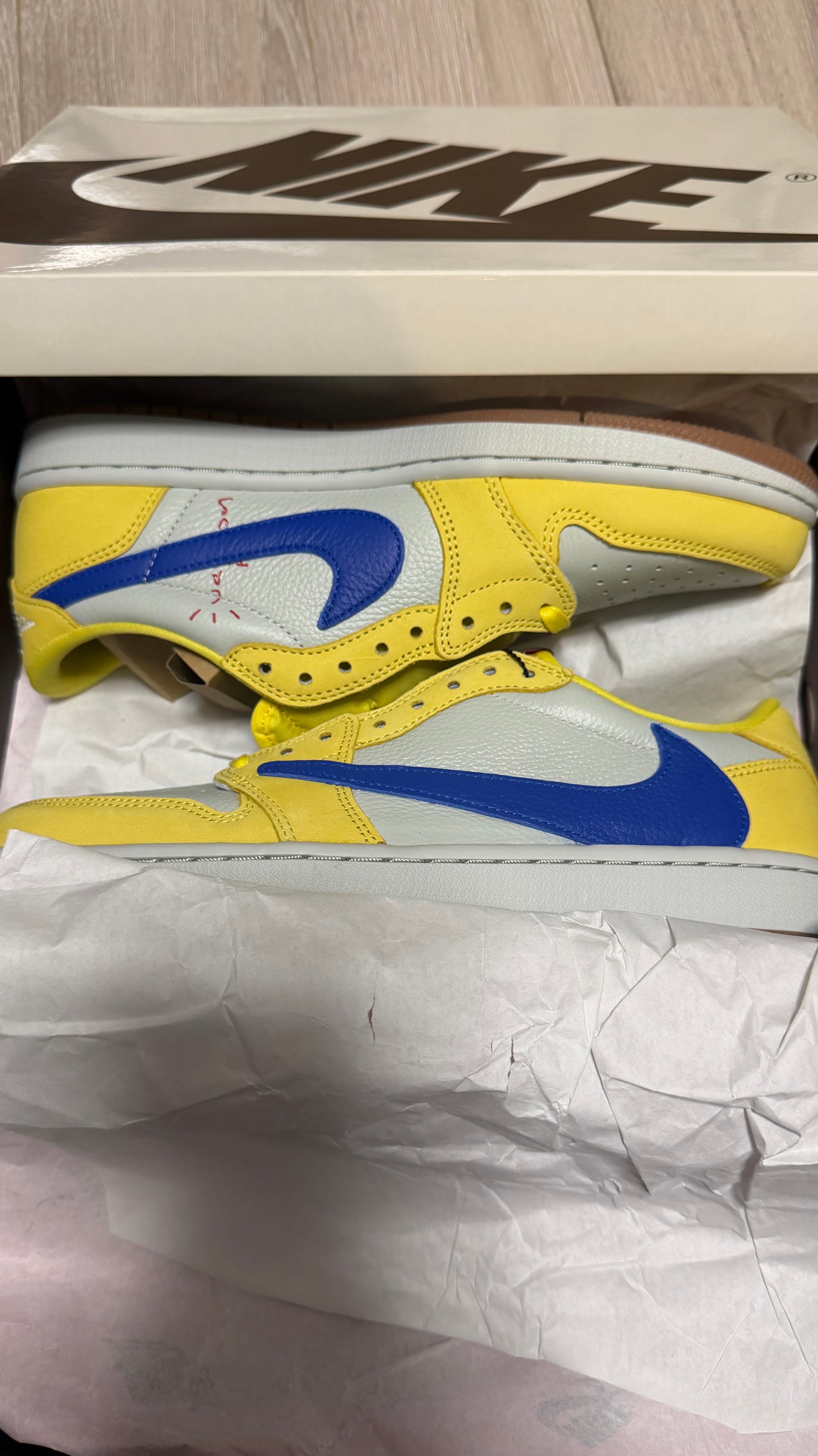 Travis Scott × Nike Women's Air Jordan 1 Retro Low OG "Canary"