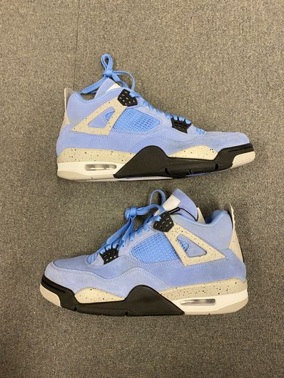 Nike Air Jordan 4 "University Blue"