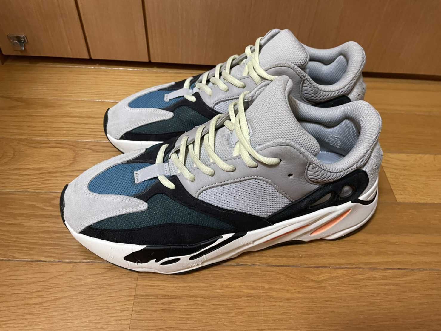 adidas YEEZY Boost 700 "Wave Runner"