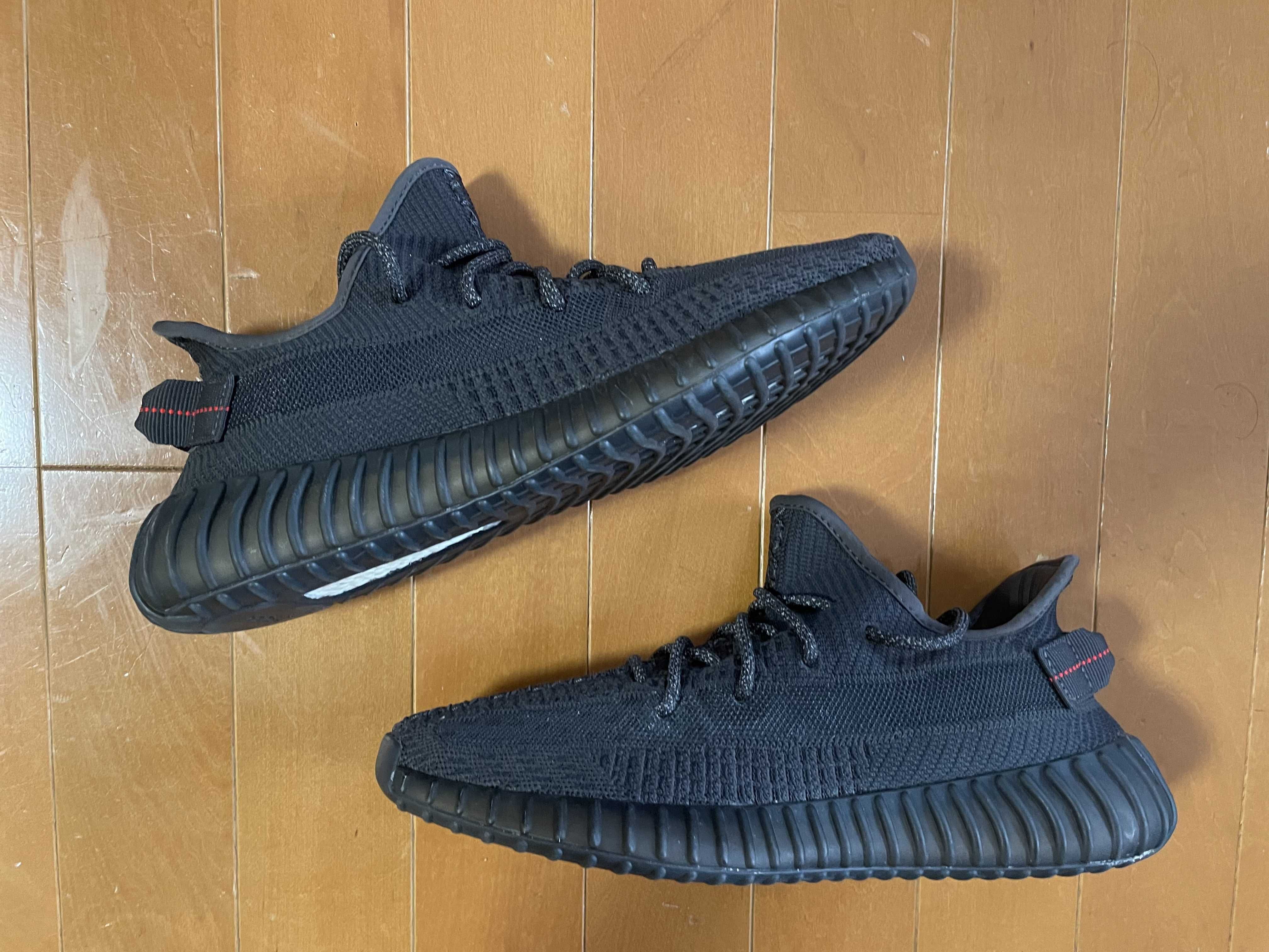 adidas YEEZY Boost 350 V2 "Black"