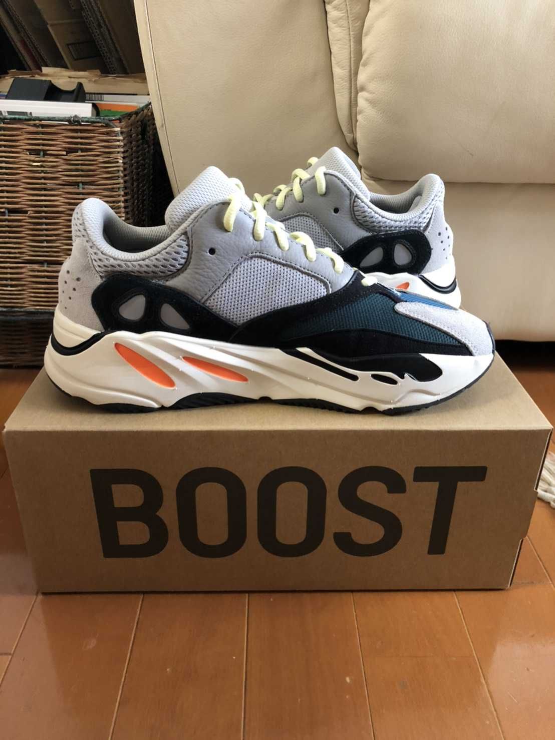 adidas YEEZY Boost 700 "Wave Runner"