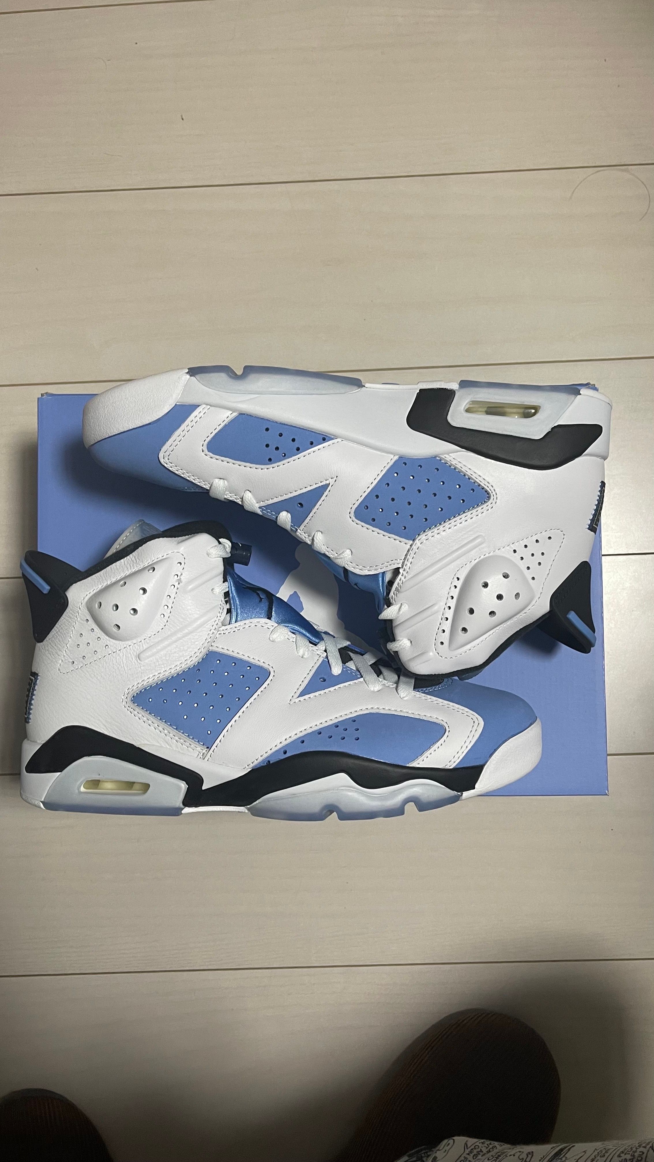 Nike Air Jordan 6 "UNC"