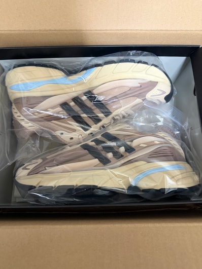 Pharrell Williams × adidas Adistar Jellyfish "Crystal Sand"