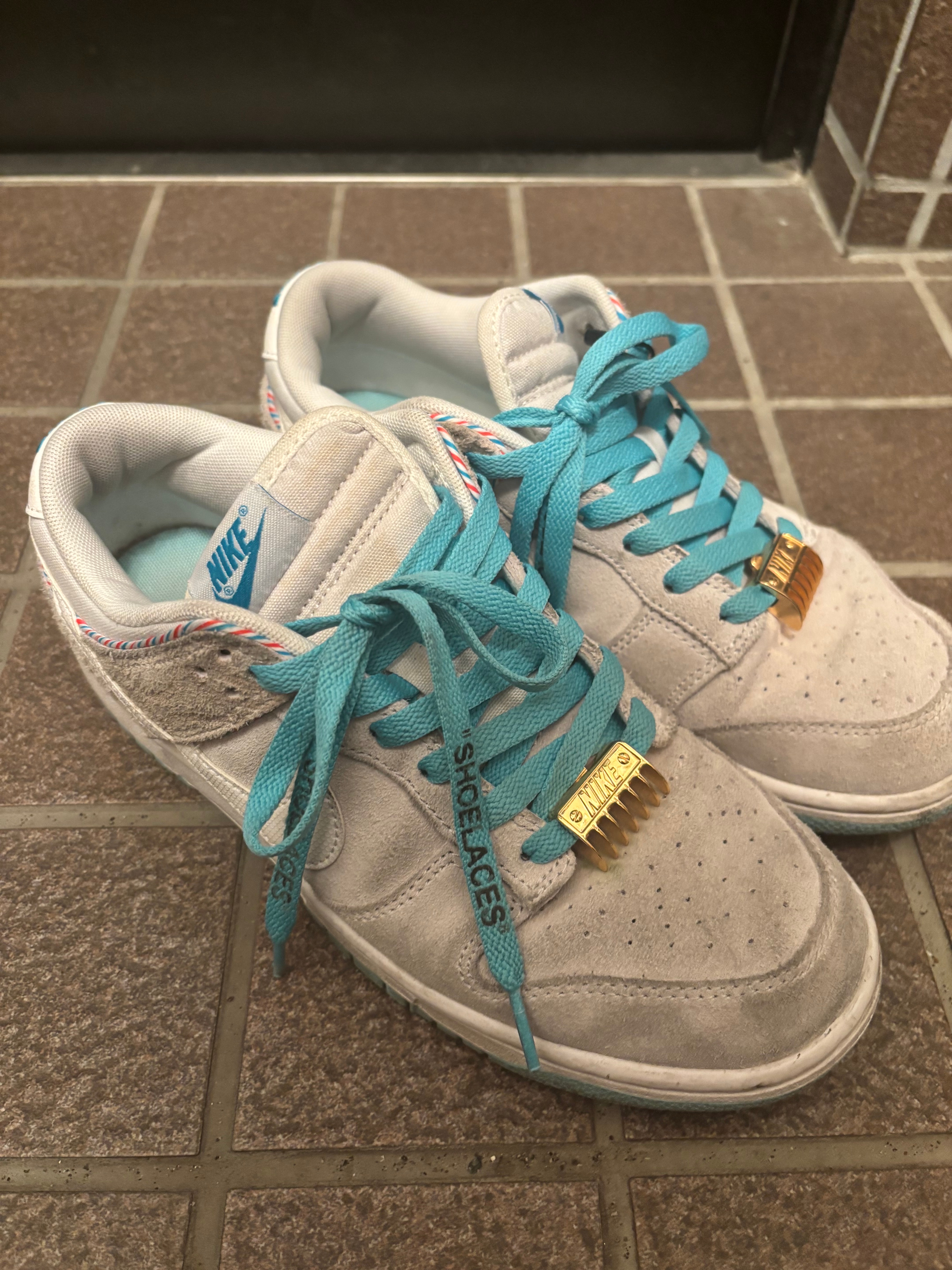 Nike Dunk Low "Barber Shop Grey"