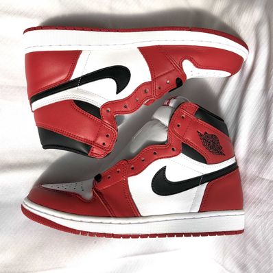 Nike Air Jordan 1 Retro High "Chicago" (2015)