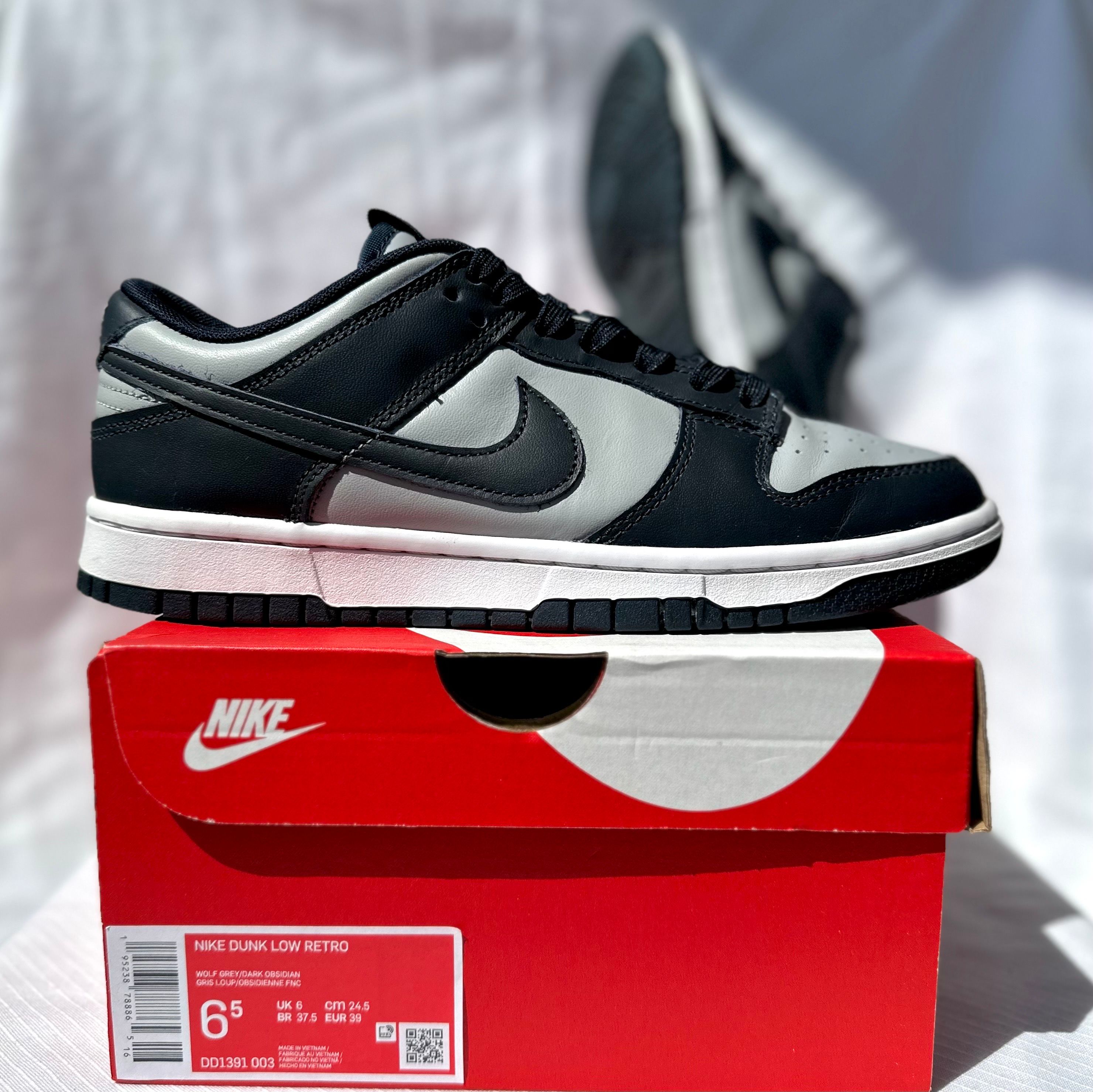 Nike Dunk Low "Championship Grey"