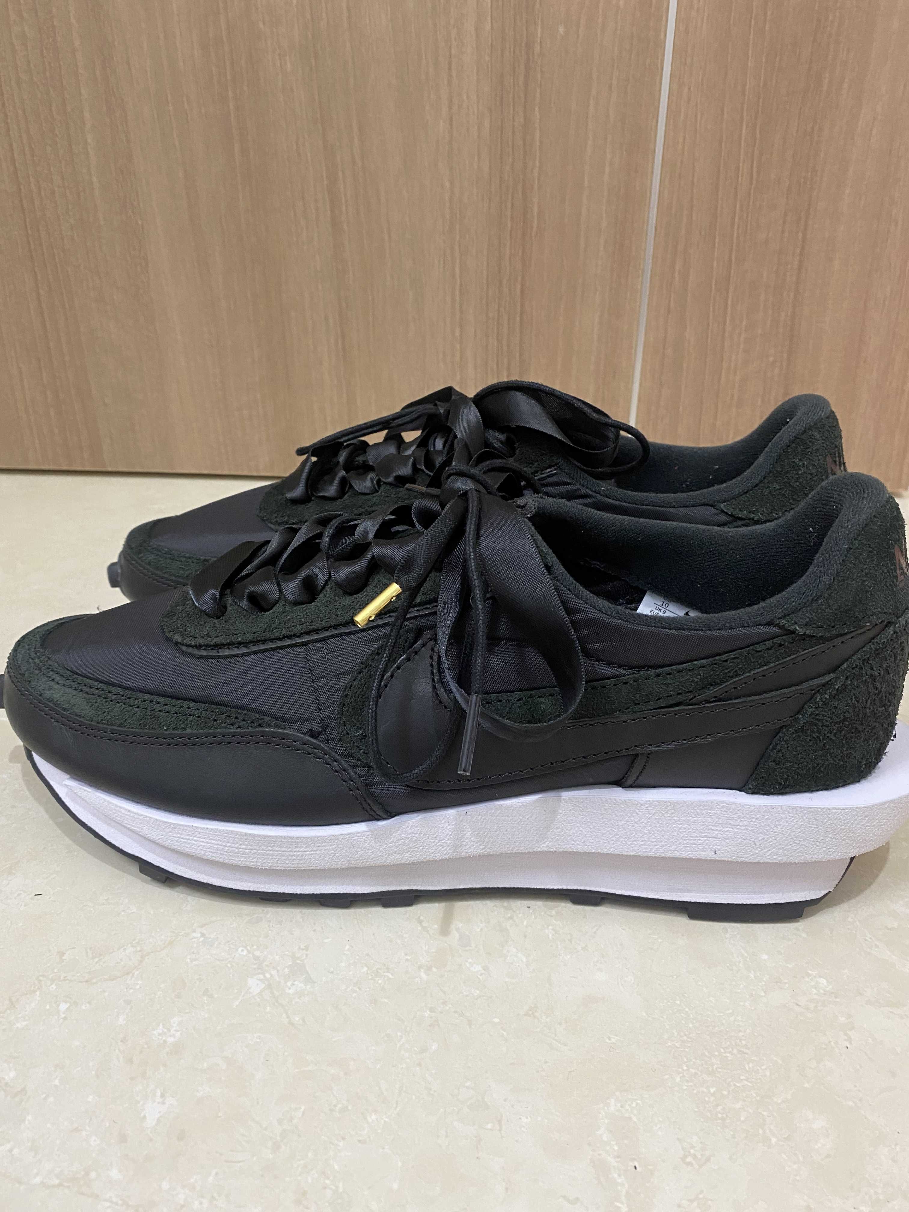 sacai × Nike LDV Waffle "Triple Black"