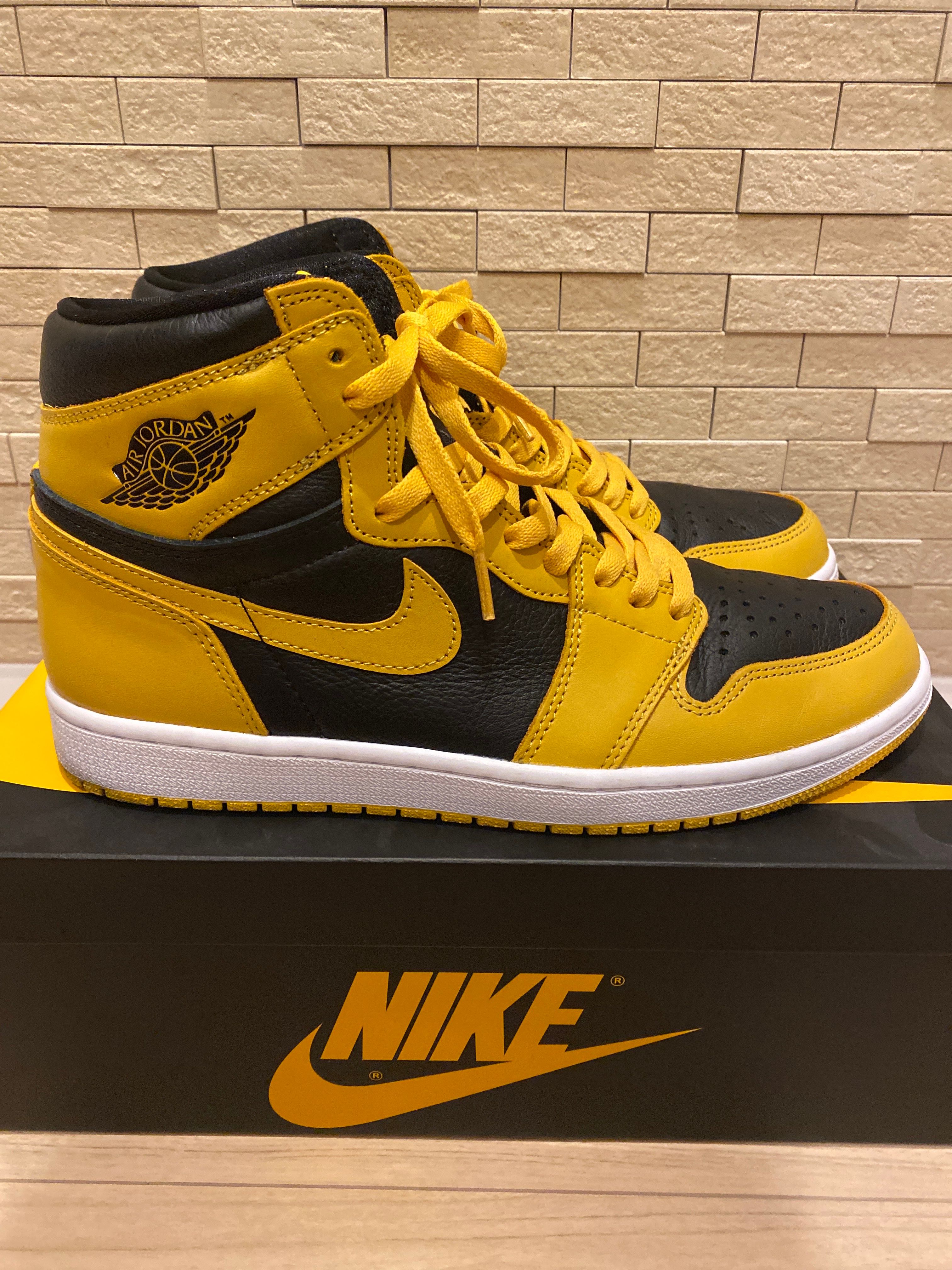 Nike Air Jordan 1 High OG "Pollen" 