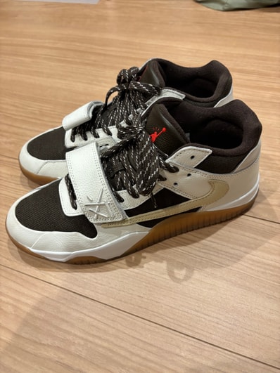 Travis Scott × Nike Jordan Jumpman Jack TR "Sail and Dark Mocha"