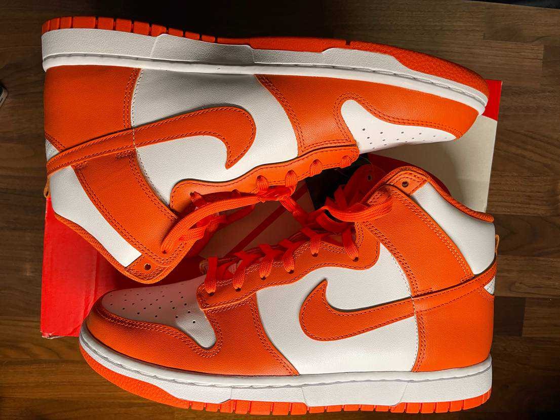 Nike Dunk High "Orange Blaze"