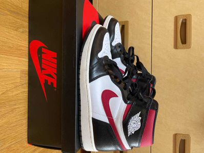 Nike Air Jordan 1 Retro High "Black/White/Sail/Gym Red"