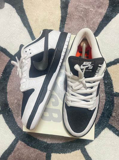 TIGHTBOOTH × Nike SB Dunk Low Pro QS "Black and White"