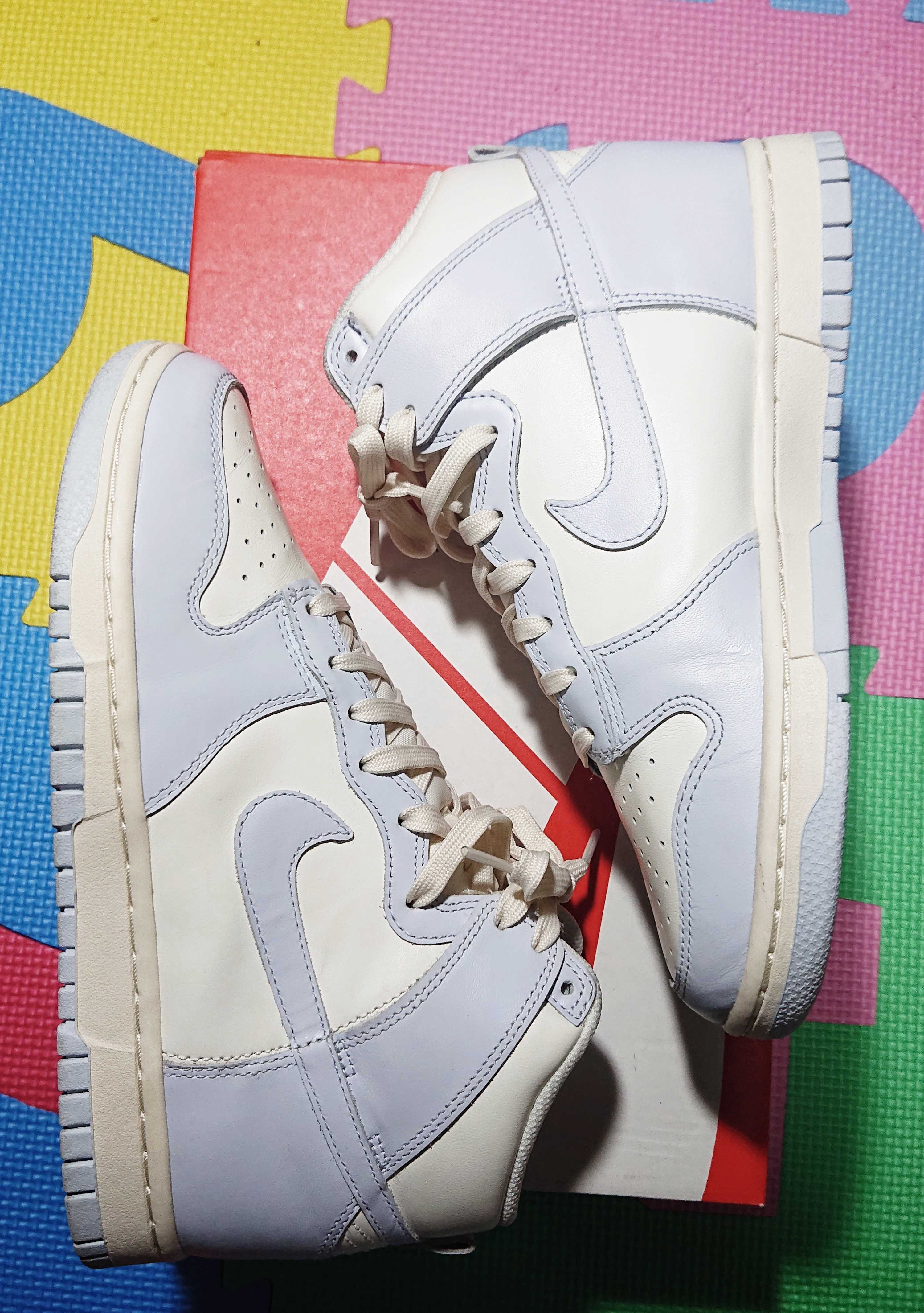 Nike Women's Dunk High "Foot Ball Grey"