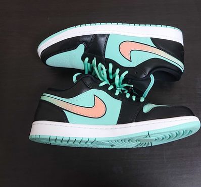 Nike Air Jordan 1 Low "Tropical Twist"