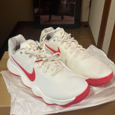 Nike Hyperdunk 2017 "Lunar New Year"