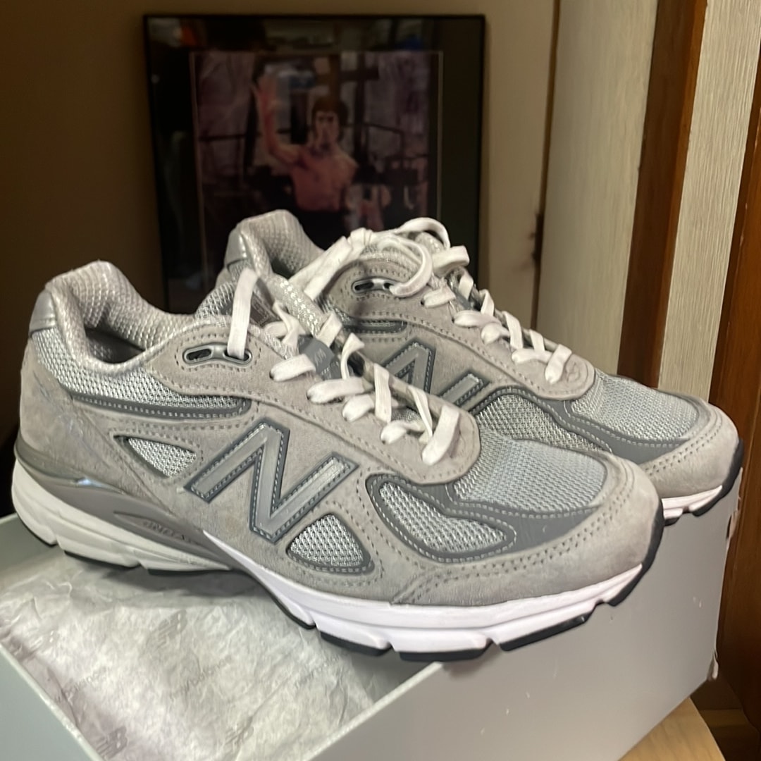 New Balance 990V4 "Grey Silver"