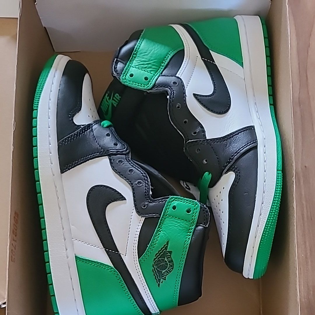 Nike Air Jordan 1 Retro High OG "Celtics/Black and Lucky Green" (2023)