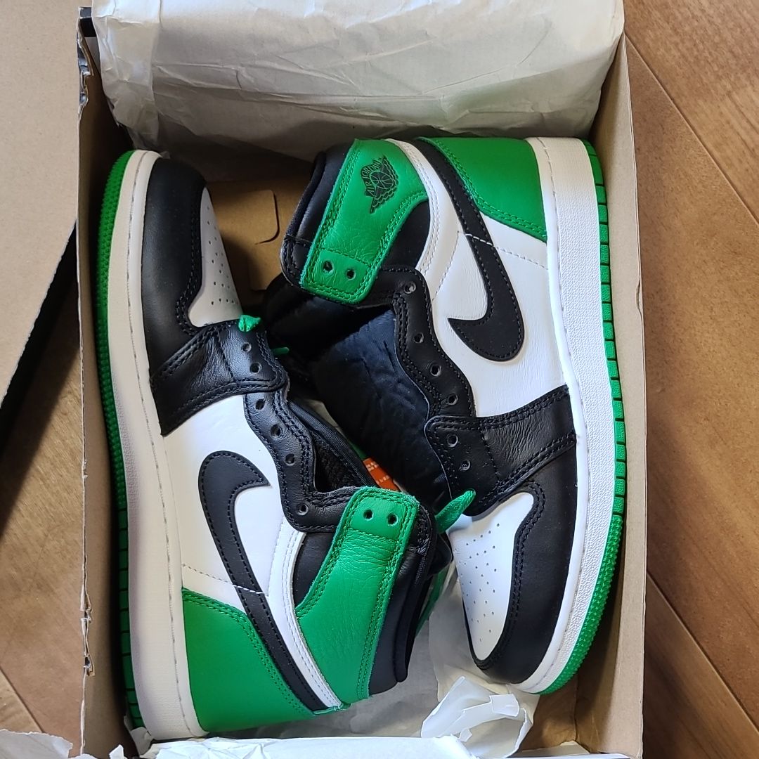 Nike GS Air Jordan 1 Retro High OG "Celtics/Black and Lucky Green" (2023)
