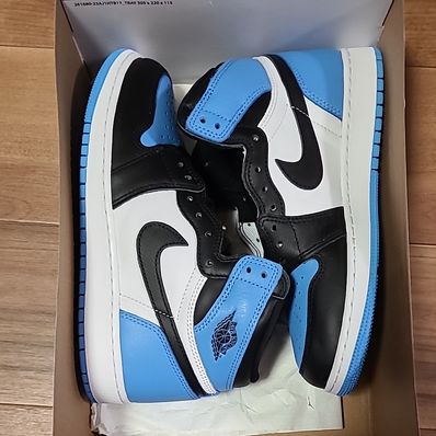 Nike GS Air Jordan 1 Retro High OG "University Blue/UNC Toe"