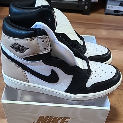 Nike Women's Air Jordan 1 Retro High OG "Latte"