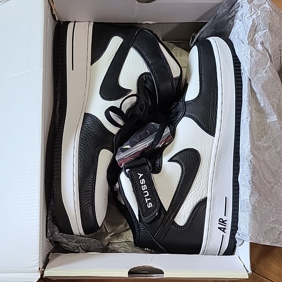 Stussy × Nike Air Force 1 Mid "Black and Light Bone"