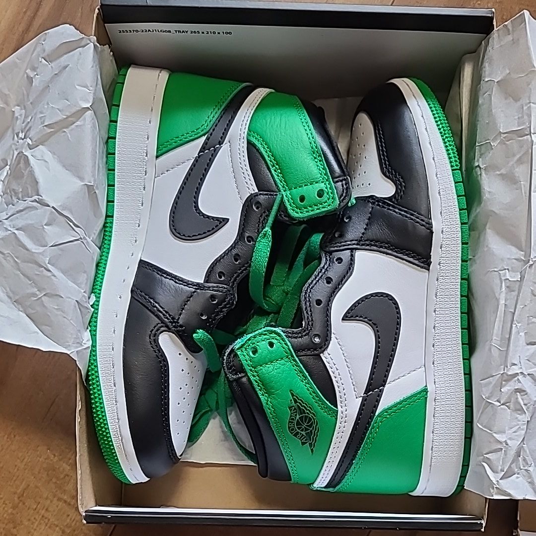 Nike GS Air Jordan 1 Retro High OG "Celtics/Black and Lucky Green" (2023)