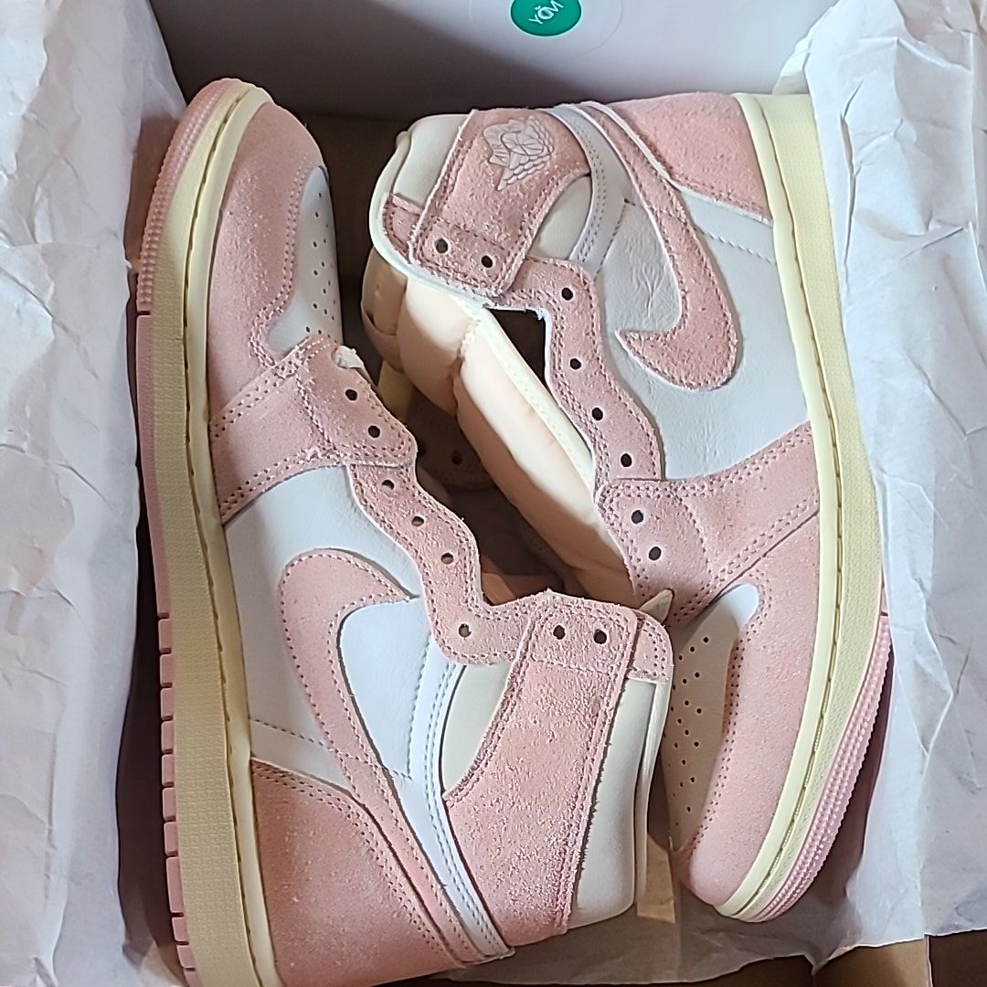 Nike Women's Air Jordan 1 Retro High OG "Washed Pink"