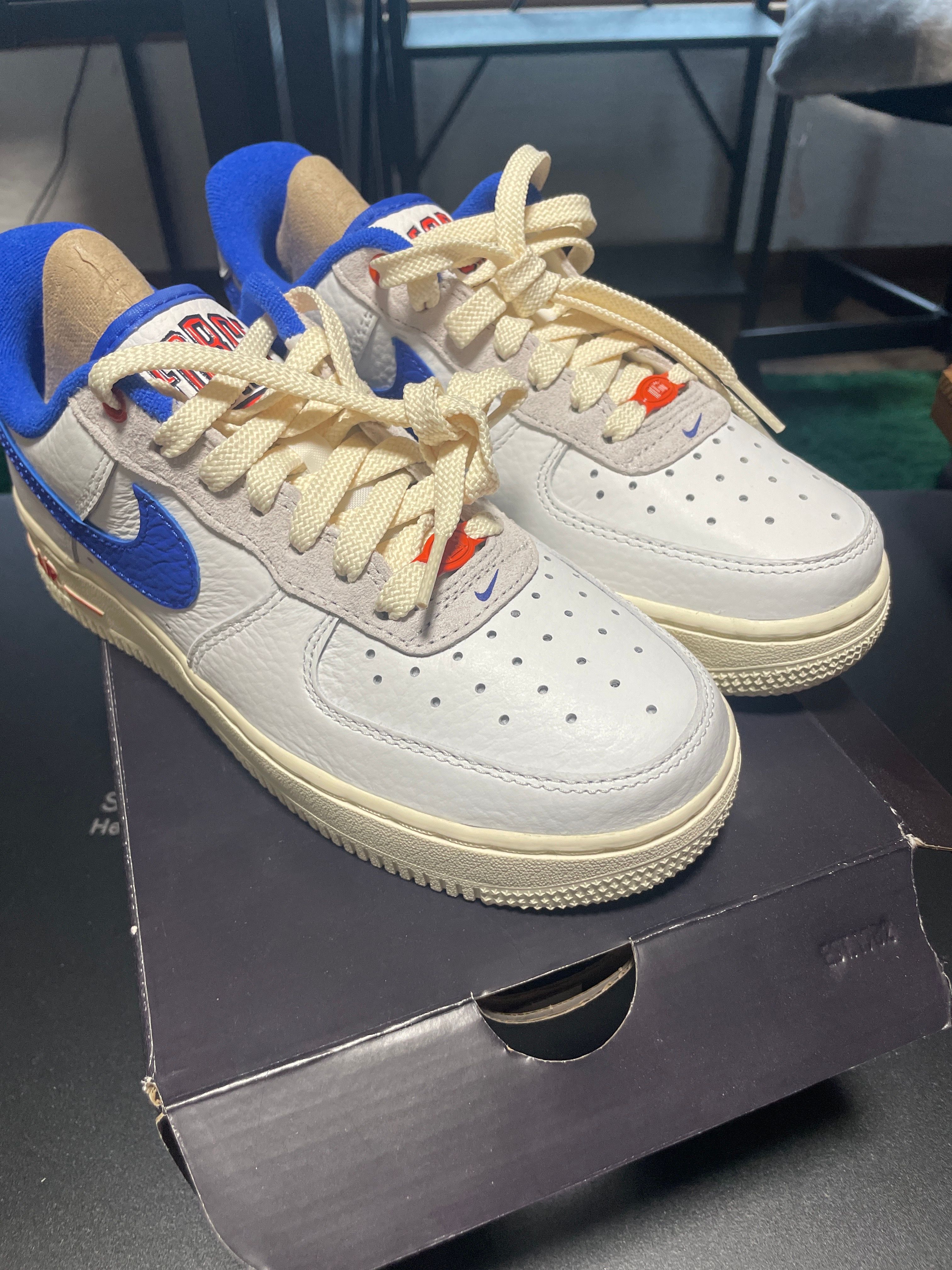 Nike Women's Air Force 1 Low Command Force "White/Blue"