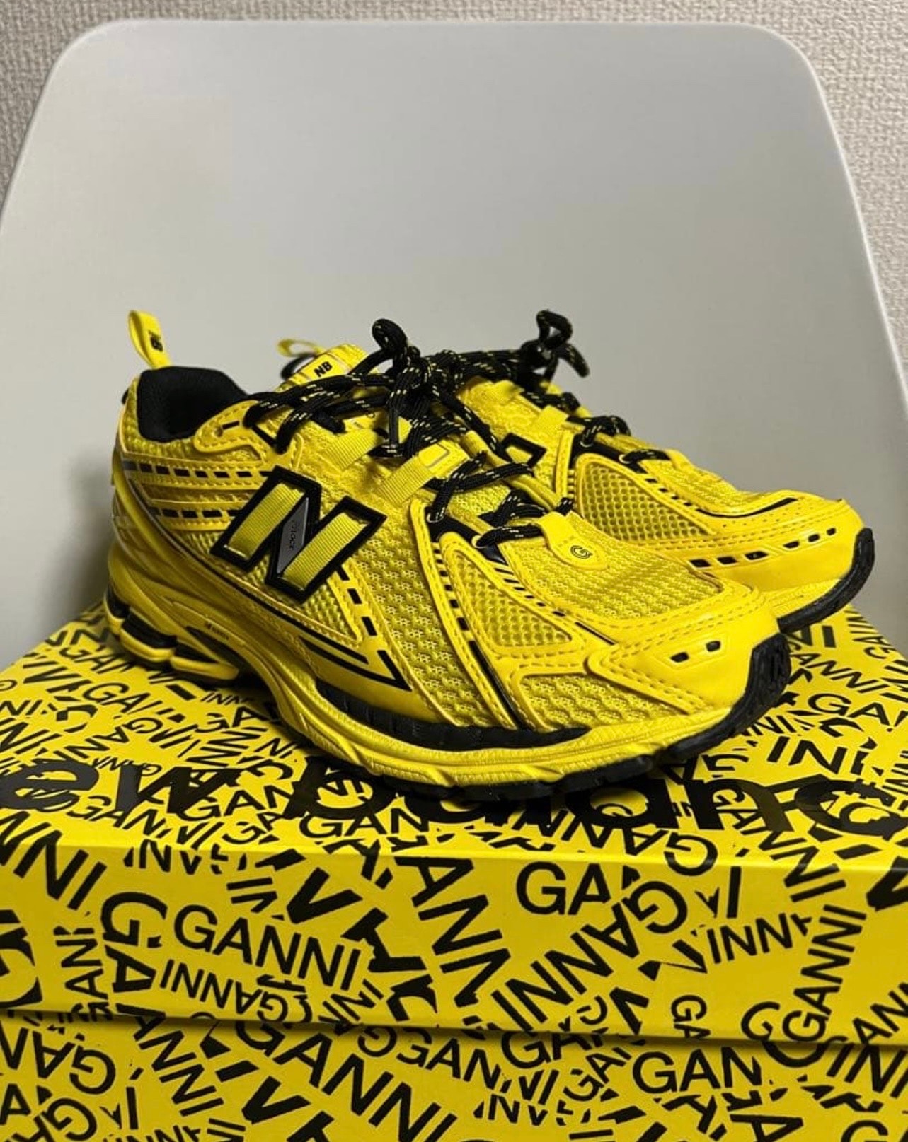 ガニー × ニューバランス 1906R "イエロー"