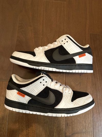 TIGHTBOOTH × Nike SB Dunk Low Pro QS "Black and White"