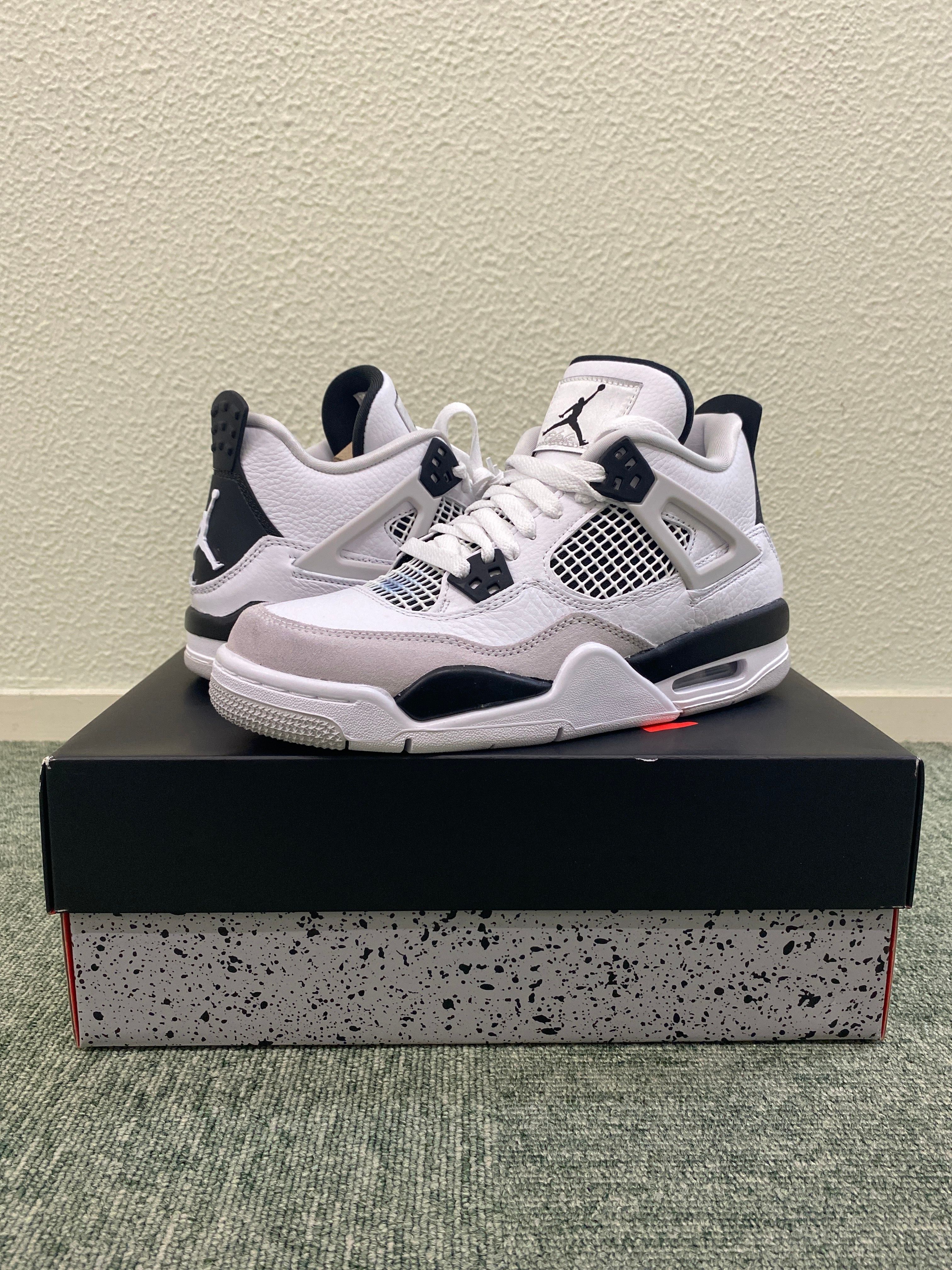 Nike GS Air Jordan 4 "Military Black"