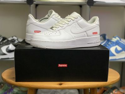 Supreme × Nike Air Force 1 Low "White"