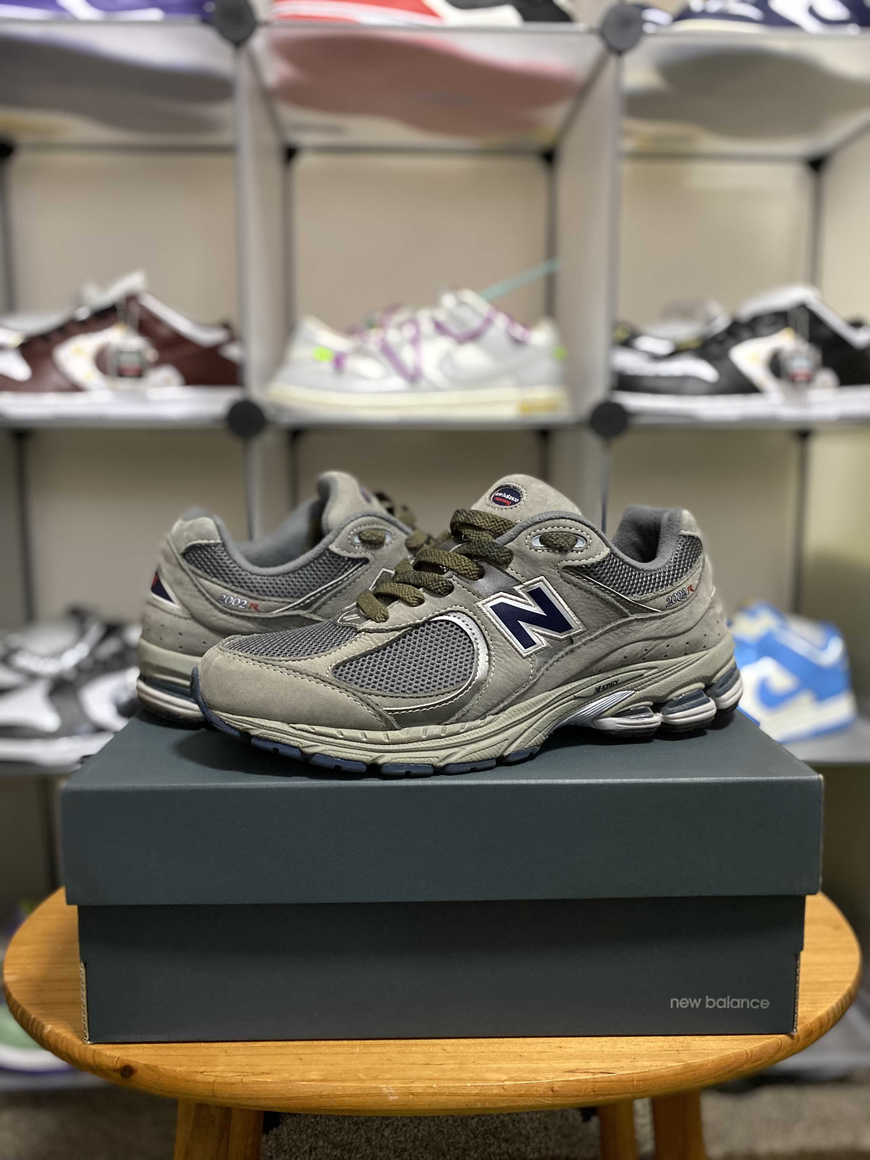 New Balance 2002R "Gray"