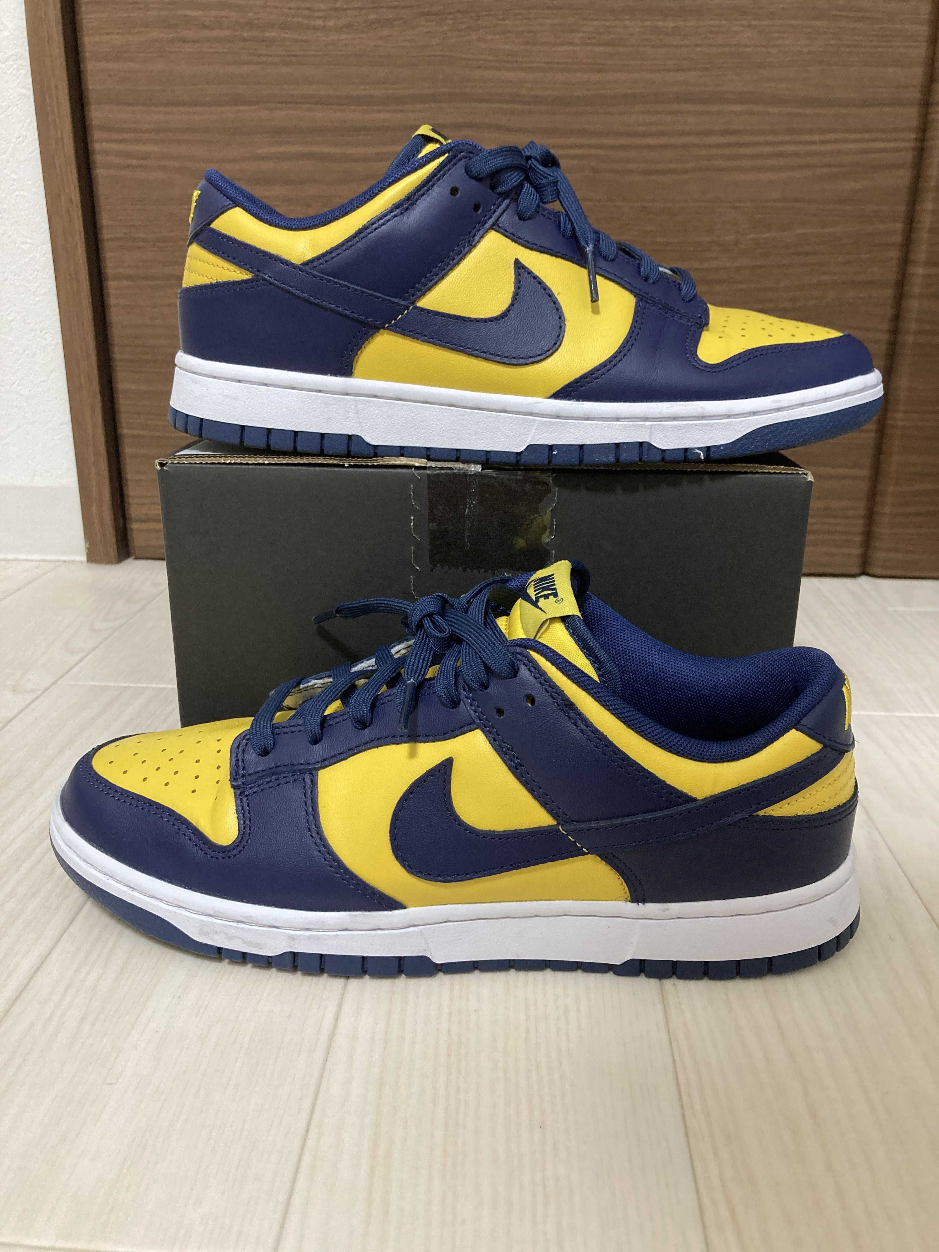 Nike Dunk Low "Michigan"