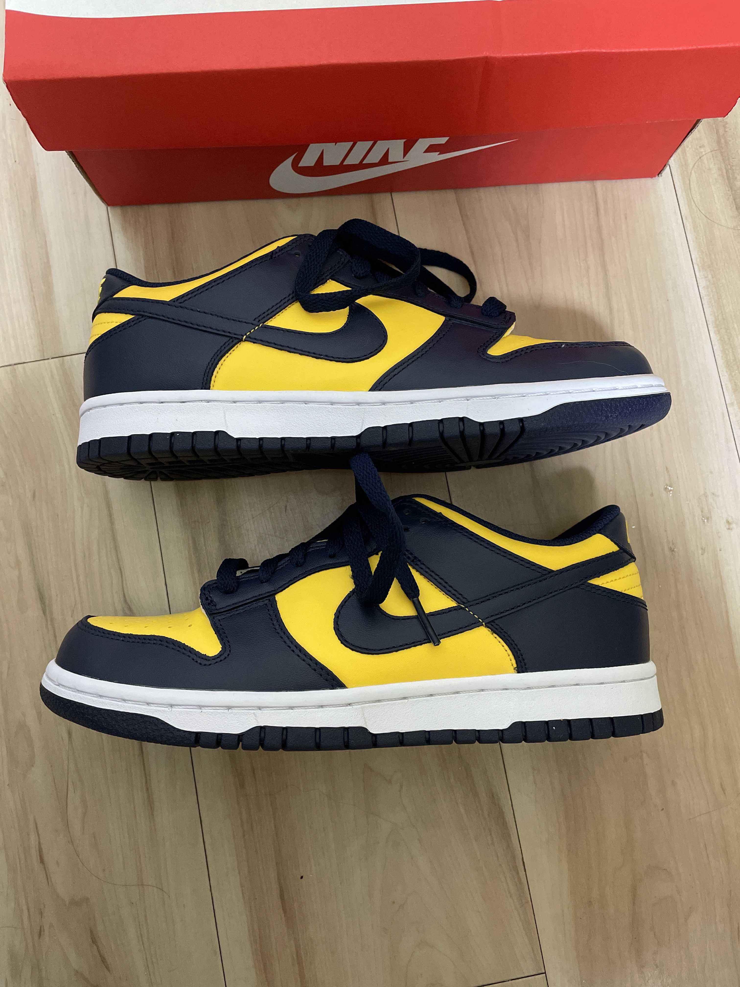 NIKE GS DUNK LOW "MICHIGAN"