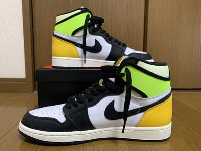 Nike Air Jordan 1 High OG "Volt Gold"
