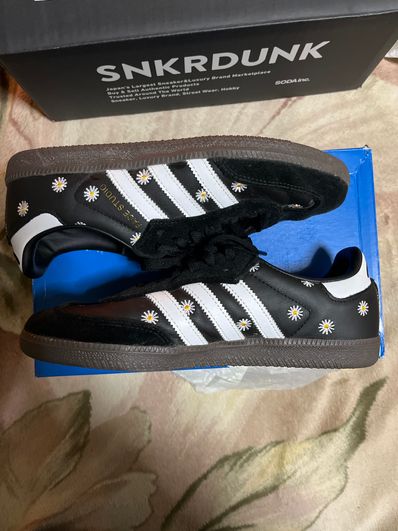 atmos × FACE × adidas Samba "Core Black/Footwear White"