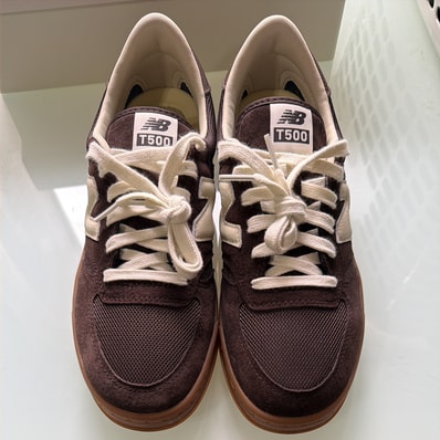 AURALEE × New Balance T500 "Vintage Brown"